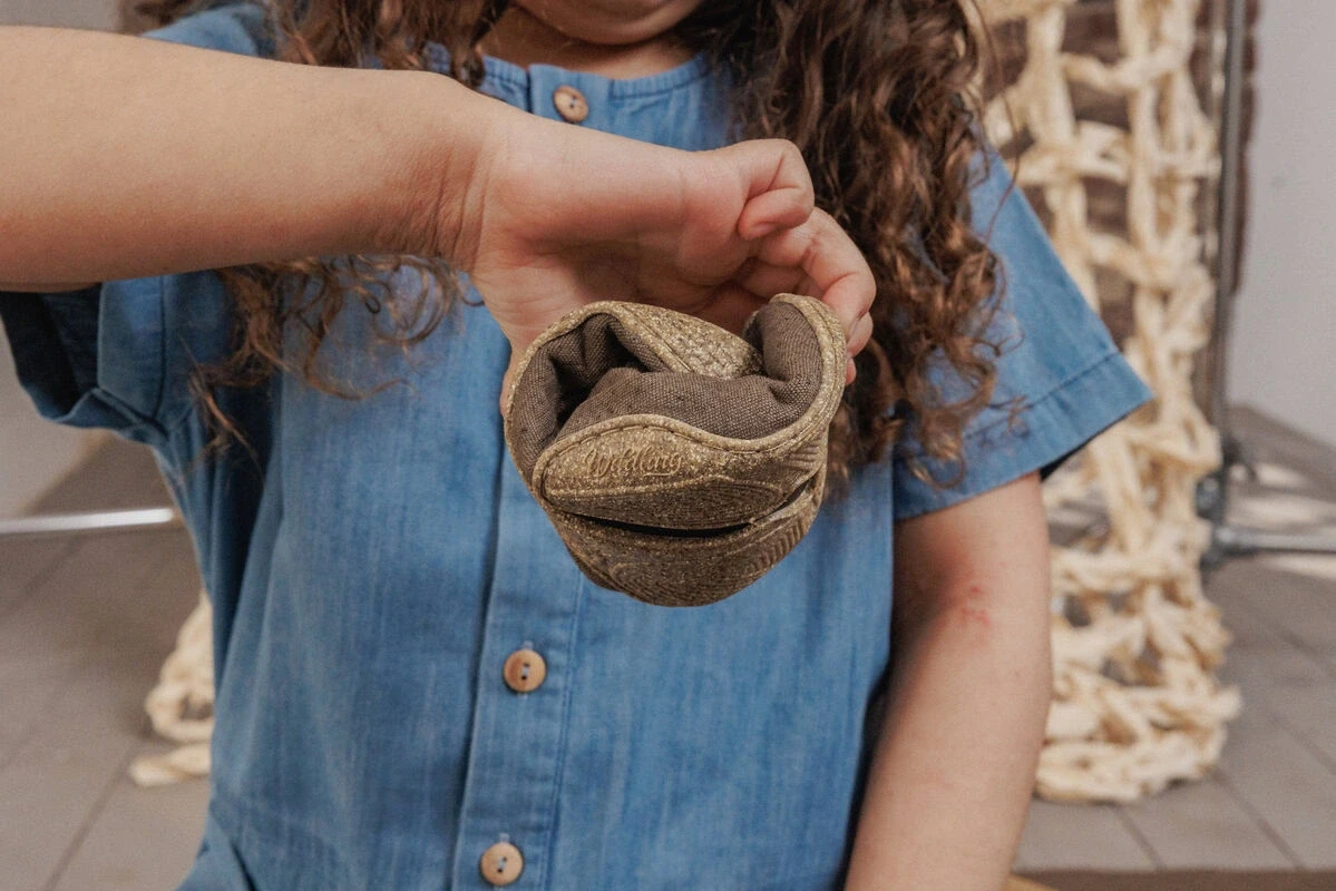 Босоногие слипоны Wildling Cahor для детей — тауп, фото 2